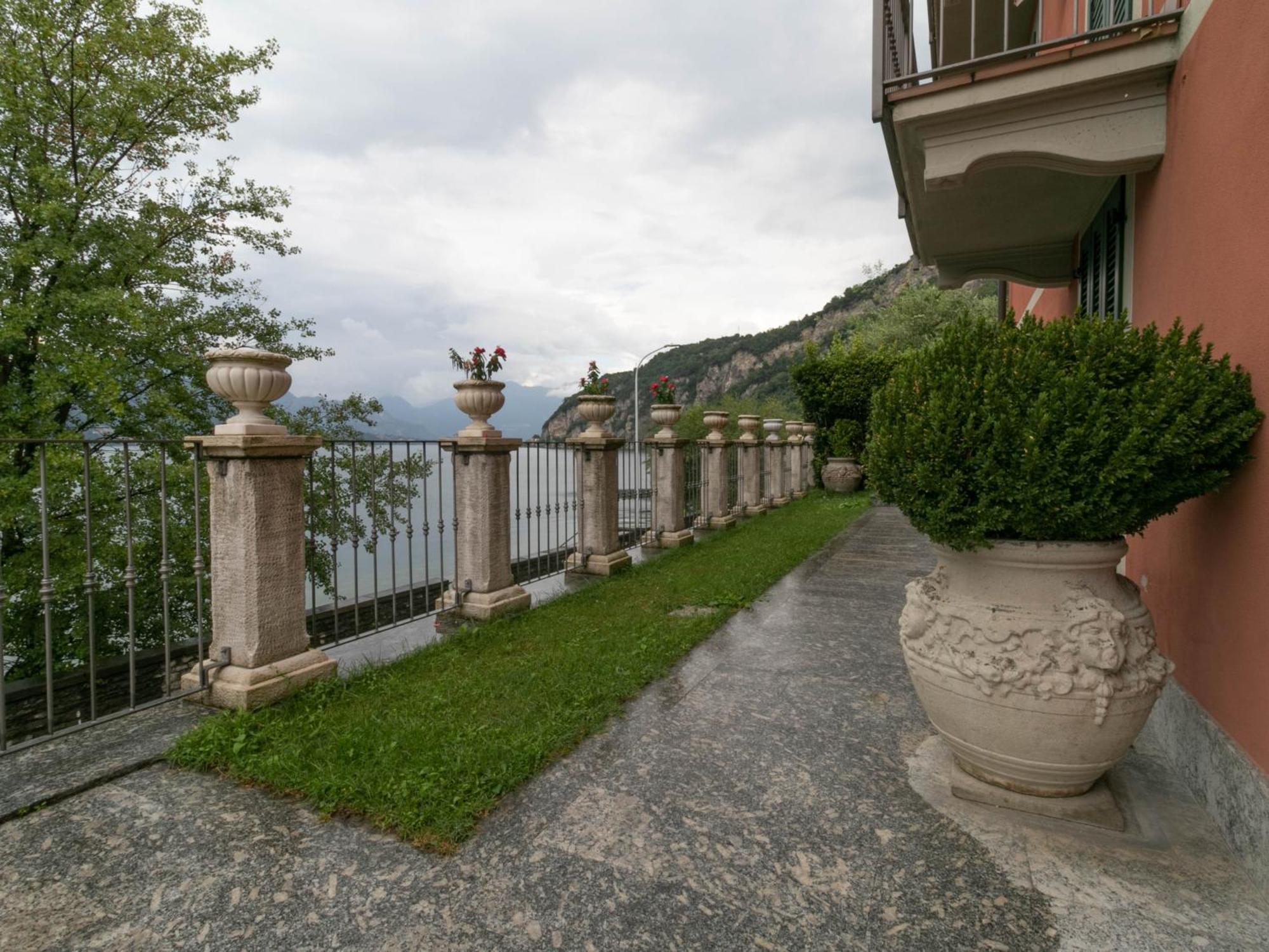 Villa Olcio - Al Lago Мандельо дел Ларио Екстериор снимка